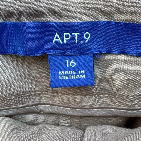 NWT New Apt. 9 Womens Size 16 Torie Mid Rise Straight Leg Khaki Trouser Pants - Picture 4 of 7